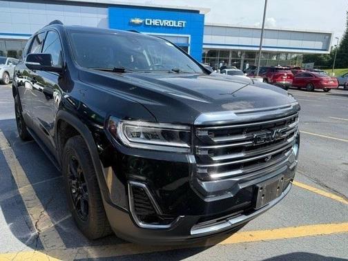 2022 GMC Acadia AWD AT4
