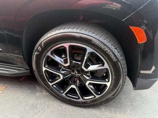 2021 Chevrolet Suburban RST