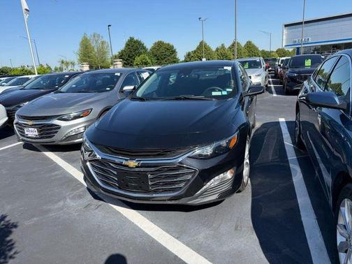 Black Metallic 2023 Chevrolet Malibu FWD 1LT