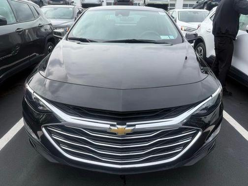 Black Metallic 2023 Chevrolet Malibu FWD 1LT