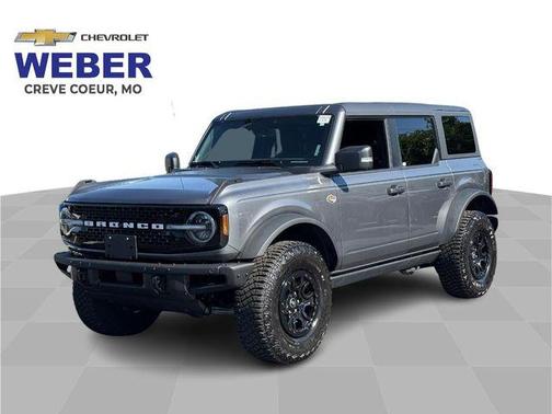 Carbonized Gray Metallic 2024 Ford Bronco Wildtrak