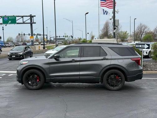 Magnetic Metallic 2020 Ford Explorer ST