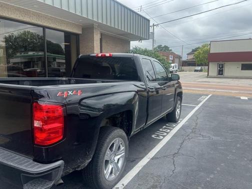 2018 Chevrolet Silverado 1500 Custom
