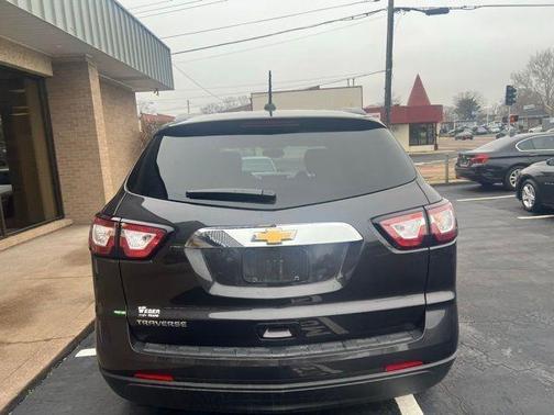 2017 Chevrolet Traverse LS