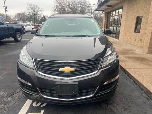 2017 Chevrolet Traverse LS
