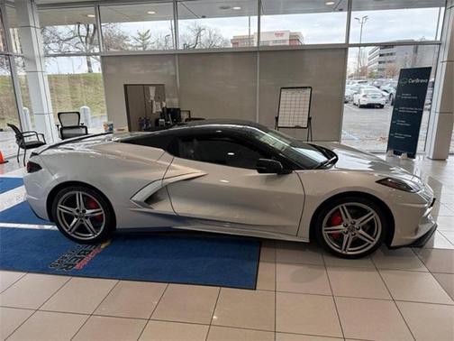 2026 Chevrolet Corvette Stingray w/2LT