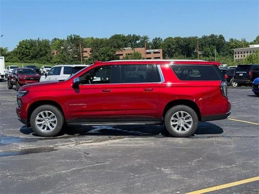 2025 Chevrolet Suburban Premier