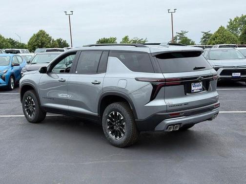 Sterling Gray Metallic 2026 Chevrolet Traverse AWD Z71