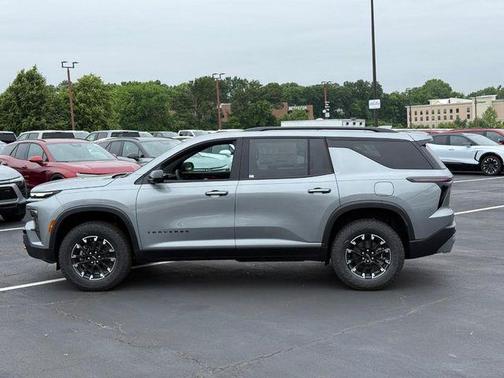 Sterling Gray Metallic 2026 Chevrolet Traverse AWD Z71