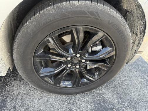 2024 Ford Edge SE