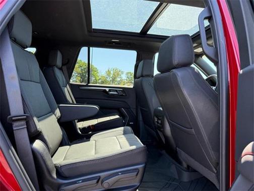 2025 Chevrolet Tahoe 4WD RST