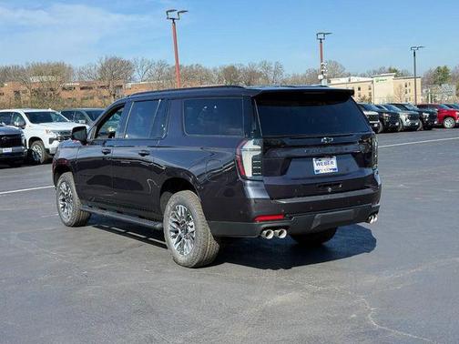 2026 Chevrolet Suburban Z71, 4WD