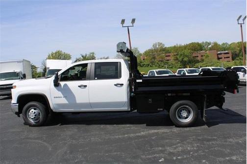 2024 Chevrolet Silverado 3500 WT