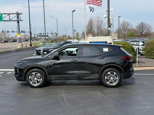 Black 2025 Chevrolet Blazer 2LT