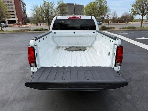 2023 Chevrolet Colorado WT