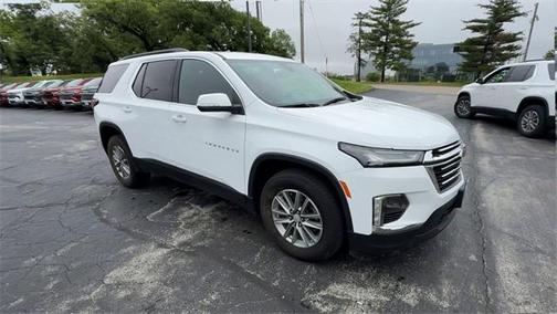 2023 Chevrolet Traverse LT Cloth