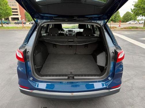 Pacific Blue Metallic 2020 Chevrolet Equinox 1LT