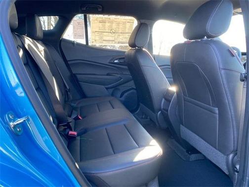 2025 Chevrolet Trax FWD 2RS