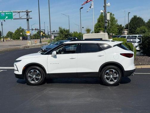 Summit White 2024 Chevrolet Blazer 2LT
