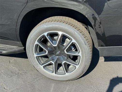 2026 Chevrolet Tahoe 4WD RST