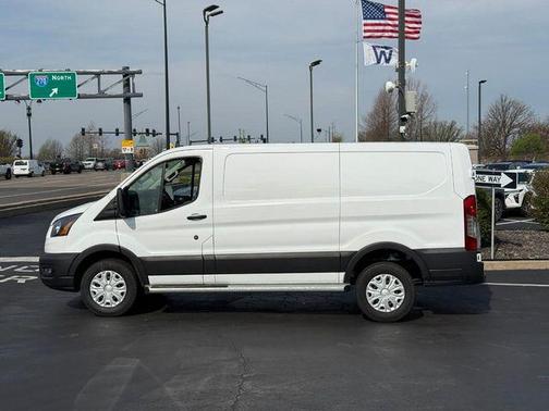 Oxford White 2024 Ford Transit-250 Base