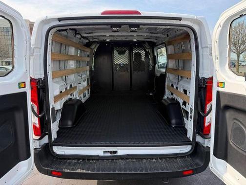 Oxford White 2024 Ford Transit-250 Base