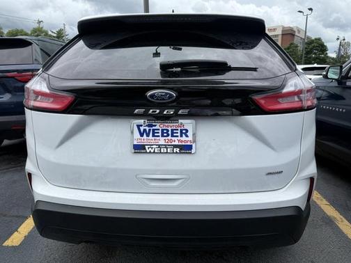 2023 Ford Edge SE