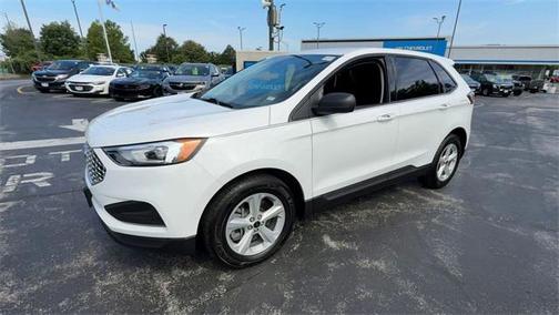 2023 Ford Edge SE