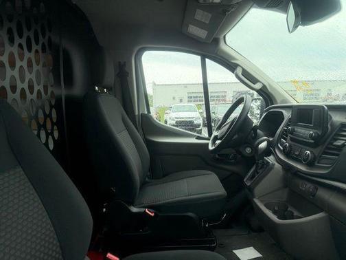 Oxford White 2025 Ford Transit-250 Base