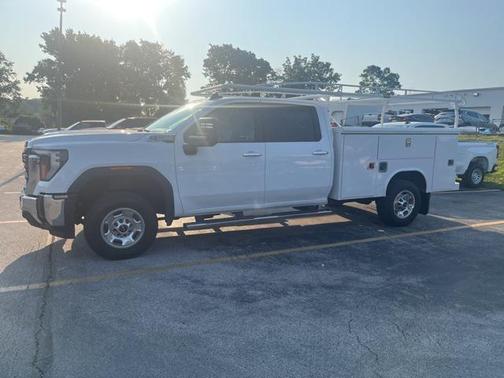 2024 GMC Sierra 2500 Base