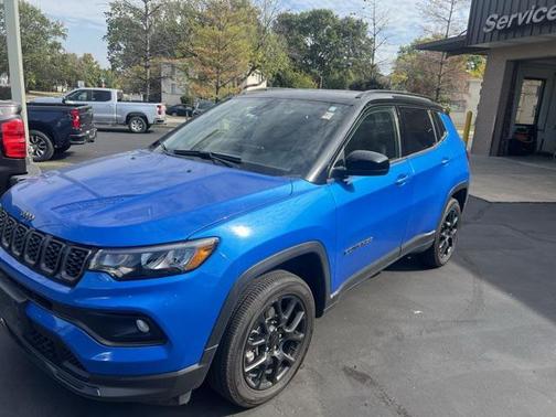 2024 Jeep Compass Latitude