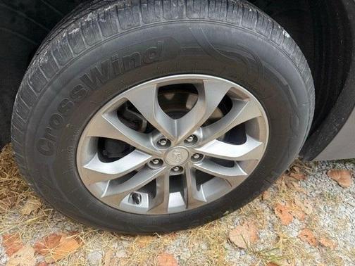 2019 Hyundai SANTA FE SEL 2.4