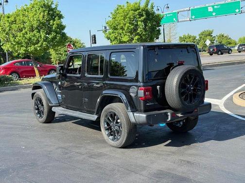 Black Clearcoat 2022 Jeep Wrangler Unlimited 4xe Sahara