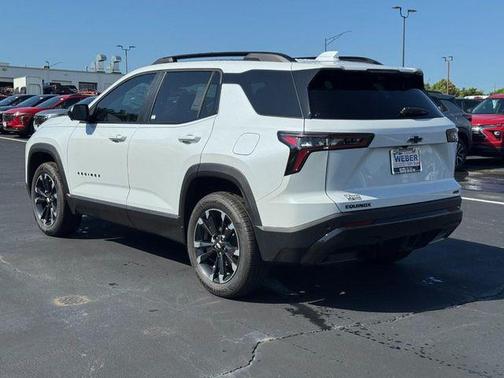 Polar White Tricoat 2026 Chevrolet Equinox FWD RS