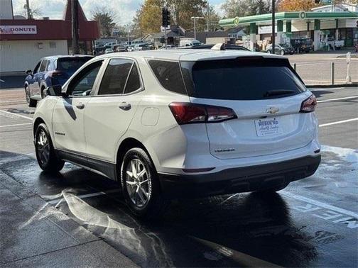 2022 Chevrolet Equinox LS