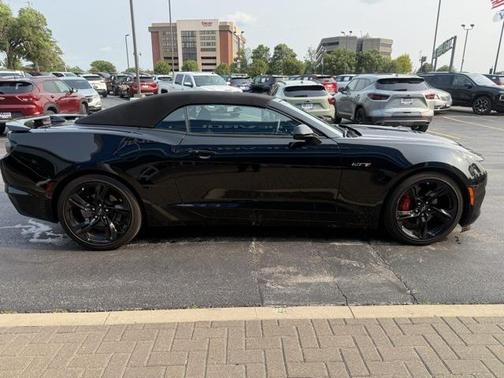 2021 Chevrolet Camaro RWD Convertible LT1