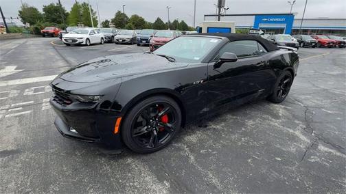 2021 Chevrolet Camaro RWD Convertible LT1