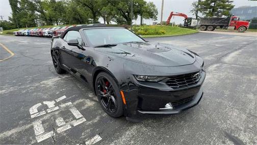 2021 Chevrolet Camaro RWD Convertible LT1
