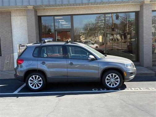 2018 Volkswagen Tiguan Limited 2.0T