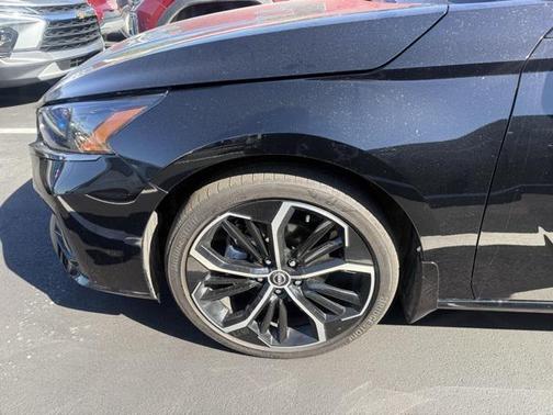 2024 Nissan Altima SR FWD