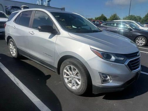 Silver Ice Metallic 2020 Chevrolet Equinox LS