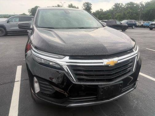 Mosaic Black Metallic 2024 Chevrolet Equinox 1LT