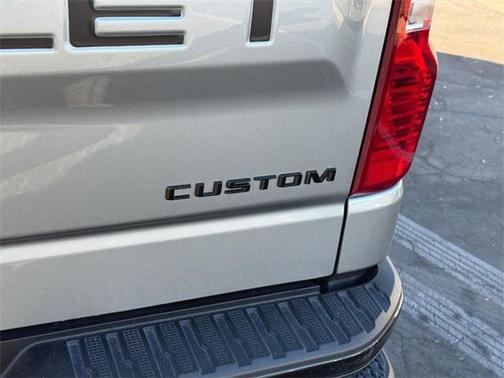 2023 Chevrolet Silverado 1500 Custom Trail Boss