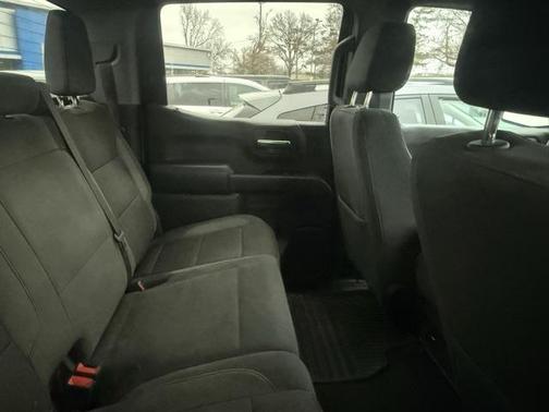 2023 Chevrolet Silverado 1500 Custom Trail Boss