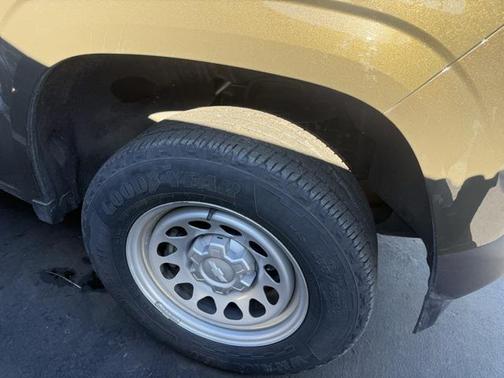 2023 Chevrolet Colorado WT