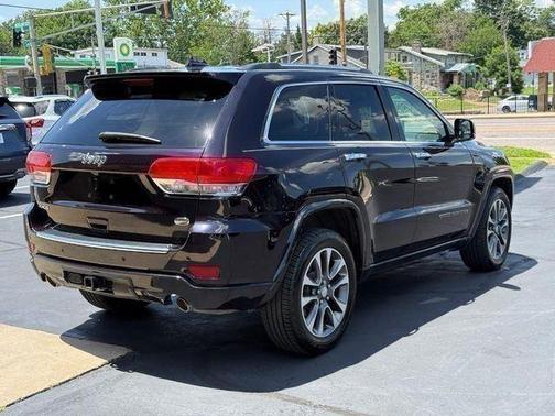 Billet Silver Metallic Clearcoat 2018 Jeep Grand Cherokee Overland
