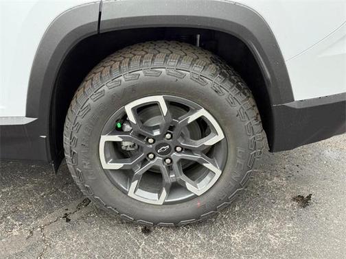2026 Chevrolet Equinox FWD ACTIV