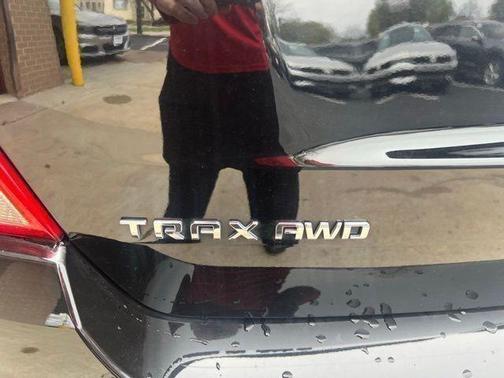 Mosaic Black 2019 Chevrolet Trax LT