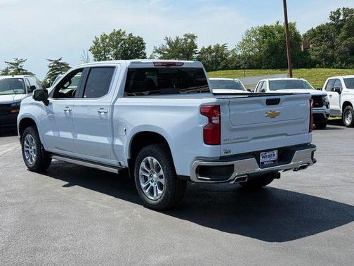 Polar White Tricoat 2026 Chevrolet Silverado 1500 LTZ
