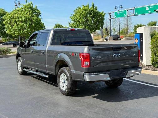 Magnetic 2016 Ford F-150 XLT